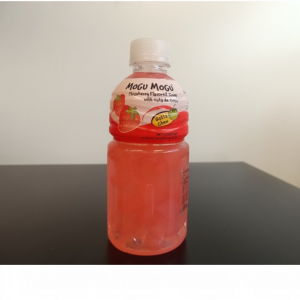 Mogu Mogu Strawberry Flavoured Drink 320ml