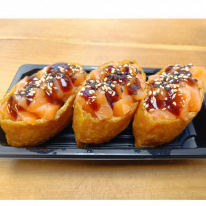 806. Chopped Salmon Inari